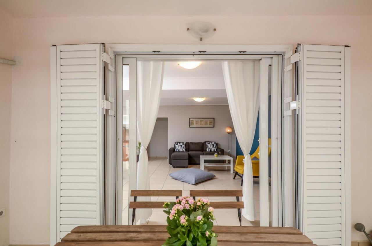 Casa D'Irene Apartments In Атина Екстериор снимка